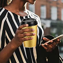 금속성 파티는 골드컵을 상승시켰고 스푼, 장미 금메달 파티 장식, 신부 축하연 장식, 커피컵을 뚜껑을 덮습니다 4